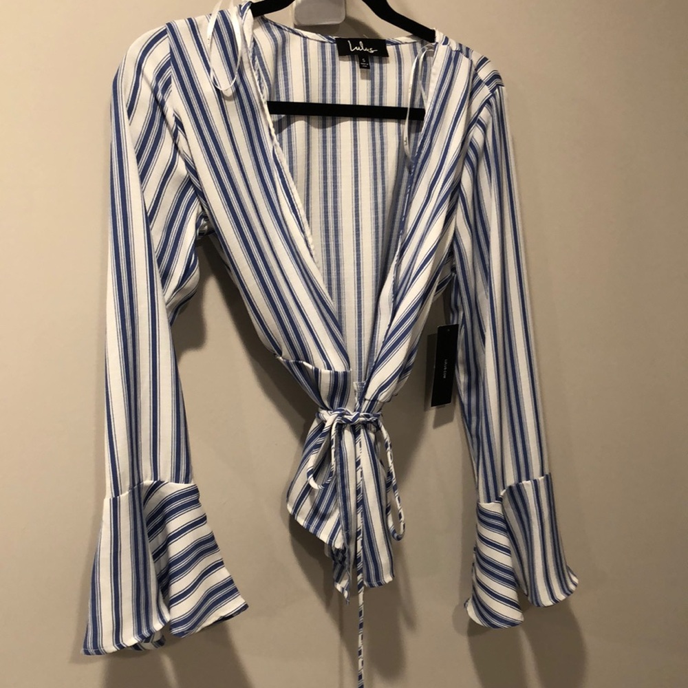 Lulu’s wrap waist shirt